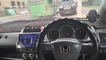 Унаа сатуу: Honda Fit: 2003 г., 1.3 л, Вариатор, Бензин, Хетчбек — 3