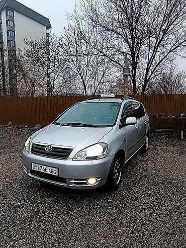 audi s2: Toyota Avensis Verso: 2002 г., 2 л, Механика, Дизель, Минивэн — 2