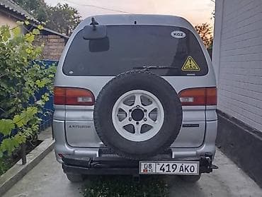 lancer evolution: Mitsubishi Space Gear: 2004 г., Газ, Минивэн — 1