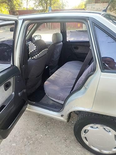 lada 9: Daewoo Nexia: 2008 г., 1.5 л, Механика, Газ, Седан — 5