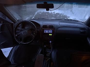 марк 2 2001: Mazda 626: 1997 г., 2 л, Механика, Бензин, Седан — 10