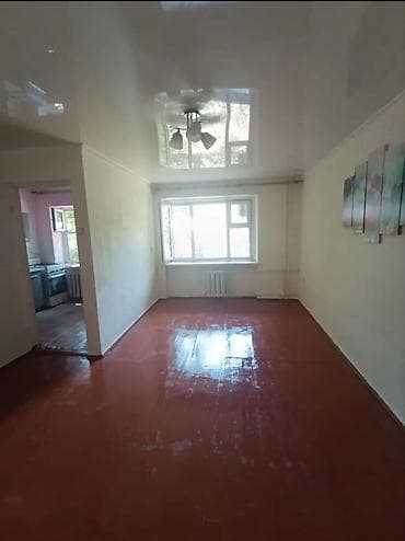 osh flat: 1 комната, 30 м², Хрущевка, 1 этаж, Косметический ремонт — 3