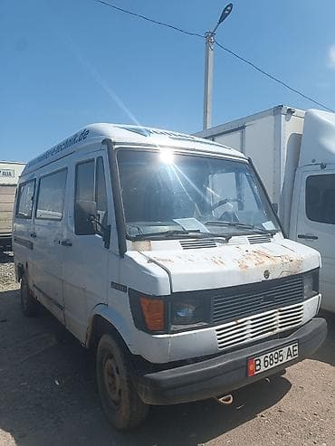 титан на 124: Mercedes-Benz : 1992 г., 2.4 л, Механика, Дизель, Фургон — 2