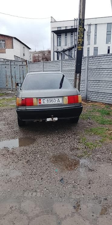 x5 e53: Audi 80: 1990 г., Механика, Седан — 6