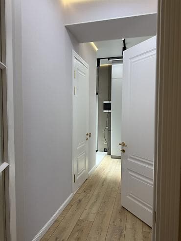 продаю квартиру без ремонта: 2 комнаты, 56 м², Элитка, 4 этаж — 8