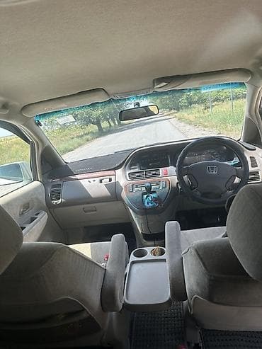 дворник w124: Honda Orthia: 2000 г., 2.3 л, Автомат, Газ, Универсал — 5