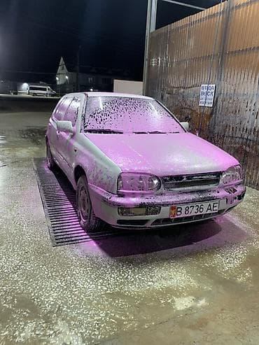 Volkswagen Golf: 1992 г., 1.8 л, Механика, Бензин, Хэтчбэк — 8