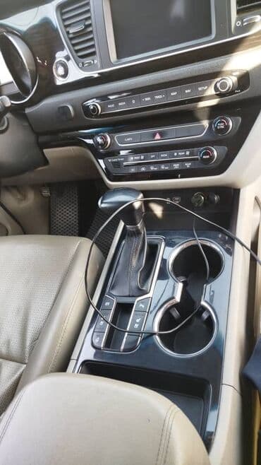 купить mark ii: Kia Carnival: 2018 г., 2.2 л, Автомат, Дизель, Вэн/Минивэн — 4