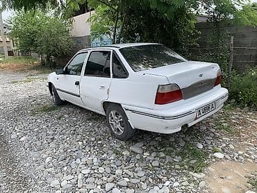 ravon r 3: Daewoo Nexia: 2005 г., 1.5 л, Кол менен иштөөчү, Бензин, Седан — 1