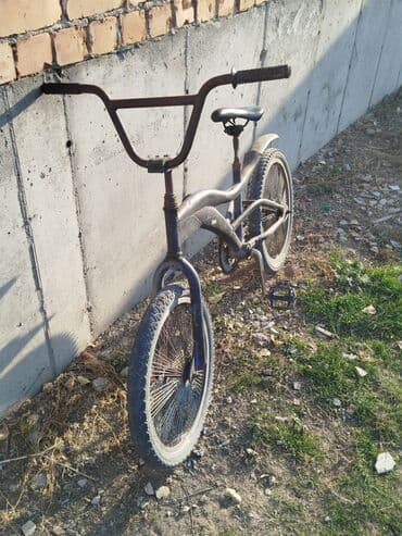 BMX велосипед, Рама S (145 - 165 см), Б/у at lalafo.kg BMX велосипед, Рама S (145 - 165 см), Б/у