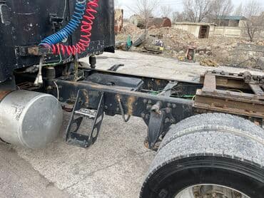 с связи с переездом: Тягач, 2005 г. — 7