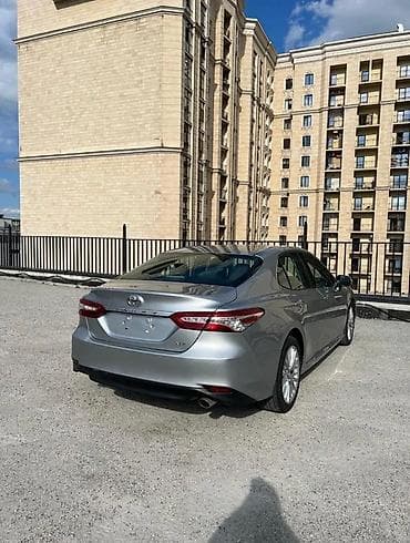 Toyota Camry: 2018 г., Автомат, Бензин, Седан — 4