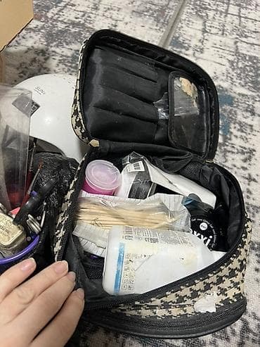 фризеры: Комплект для маникюра/педикюра и наращивания ногтей Состав набора: - — 3