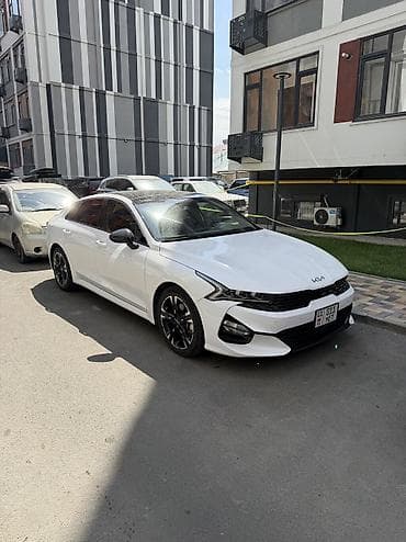 byd e9: Kia K5: 2022 г., 1.6 л, Автомат, Бензин, Седан — 2