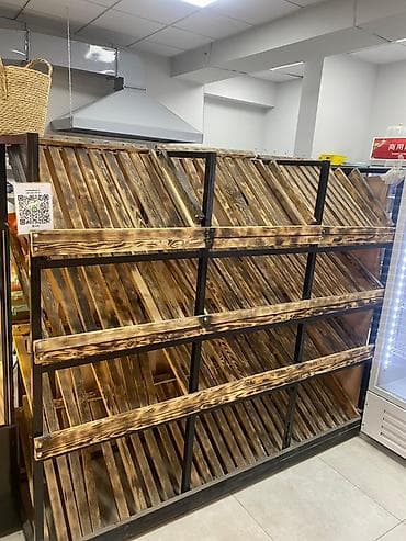 Торговый стеллаж для овощей/фруктов из дерева и металла -