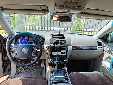 transporter multivan: Volkswagen Touareg: 2003 г., 4.2 л, Автомат, Бензин, Внедорожник — 10
