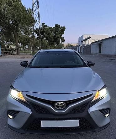 toyota celica: Toyota Camry: 2018 г., Седан — 1