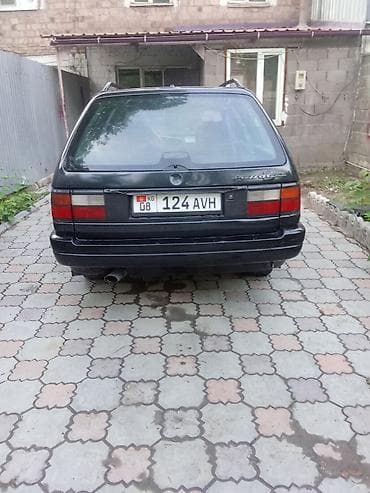 купить запчасти на опель вектра б: Volkswagen Passat Variant: 1993 г., Механика, Бензин, Универсал — 1