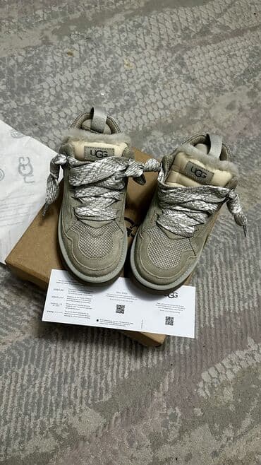 Мокасины и лоферы: Лоферы, 40, UGG, Новый, цвет - Серый — 6