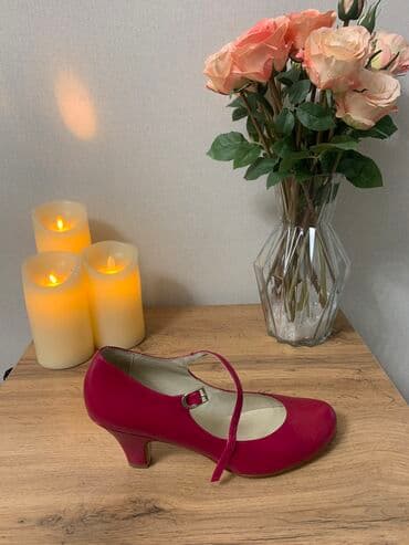 обувь ручной работы бишкек: Туфли, 40, KMB systems, Новый, цвет - Красный, Платная доставка, Самовывоз — 6