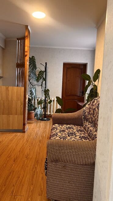 сдаётся комната гост типа чолпонатинская собственник: Хостел «Lodge» — ваш уютный уголок у склонов! Размещение: · Общие — 16