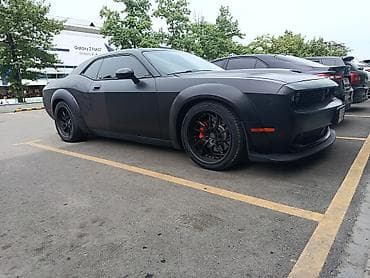 bad ass: Dodge Challenger: 2023 г., Купе — 2