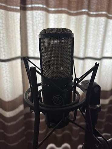 Студийный Конденсаторный микрофон AKG 220 + Паук,в хорошем состоянии