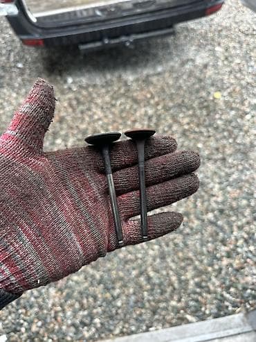 camry 1998: Клапан двигателя Toyota — 2