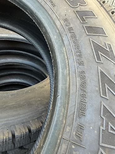 rf1 rf2: Шины 205 / 80 / R 17.5, Зима, Б/у, Комплект, Легкий коммерческий транспорт (C/LT), Япония, Bridgestone — 4