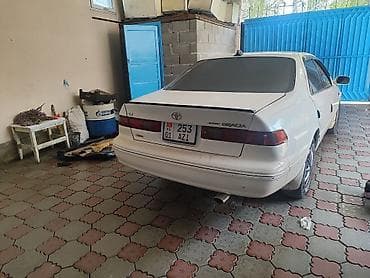авто в такси: Toyota Camry: 1999 г., 2.2 л, Автомат, Бензин, Седан — 2