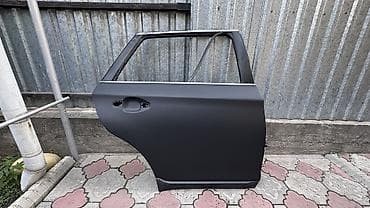 Автозапчасти: Дверь Задняя правая Subaru, Б/у, Оригинал — 1