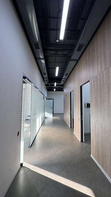Аренда офисов, 214 м², В жилом комплексе