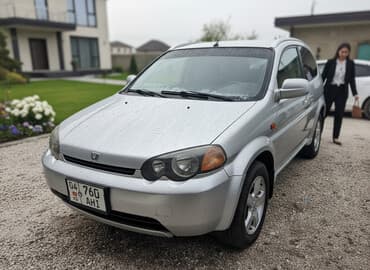 хонда црв рд 1: Honda HR-V: 2000 г., 1.6 л, Механика, Бензин, Кроссовер — 1