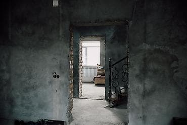 продажа участков под строительство: 📍Биримдик куттан🏠эки кабаттуу кызыл кирпичтен үй сатылат. Үй эки — 8