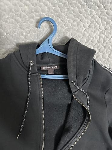 Атайын кийим: Эркектердин спорттук костюму, M, Michael Kors, Колдонулган, түсү - Кара, Өзү алып кетүү, Акылуу жеткирүү — 2