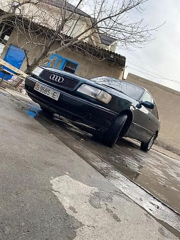 Audi 100: 1992 г., 2.3 л, Механика, Бензин, Седан