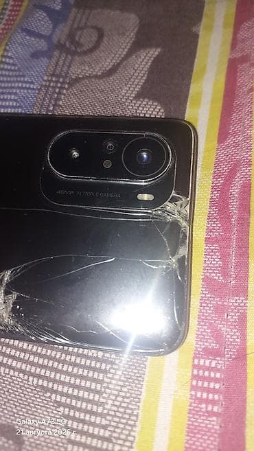 se iphone: Poco F3, Б/у, 256 ГБ, цвет - Серый, 1 SIM — 4