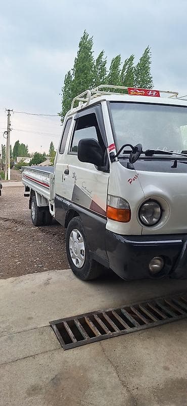 автобокс аренда: Легкий грузовик, Hyundai, Стандарт — 2