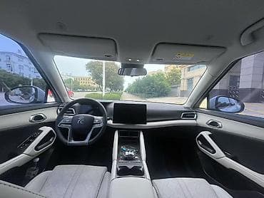 wuling mini ev: BYD Yuan Up: 2025 г., Электромобиль, Кроссовер — 5