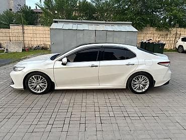 corolla s: Toyota Camry: 2018 г., 2.5 л, Автомат, Бензин, Седан — 8