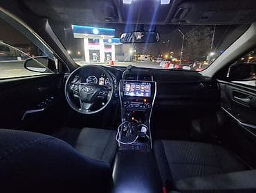 golf 2 8: Toyota Camry: 2015 г., 2.5 л, Автомат, Гибрид, Седан — 6