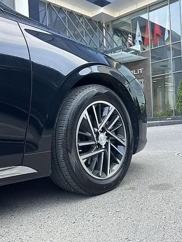 hundai: Hyundai Grandeur: 2020 г., 3 л, Седан — 4