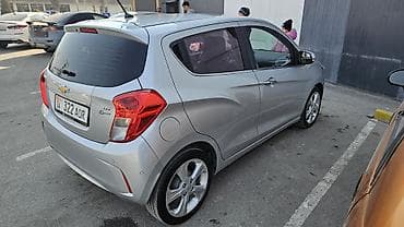 спарка машина: Chevrolet Spark: 2016 г., 1 л, Автомат, Бензин, Хэтчбэк — 2