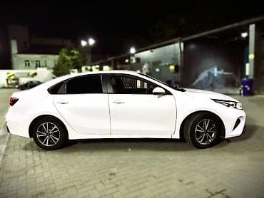e2 byd: Kia K3: 2021 г., 1.6 л, Вариатор, Бензин, Седан — 4