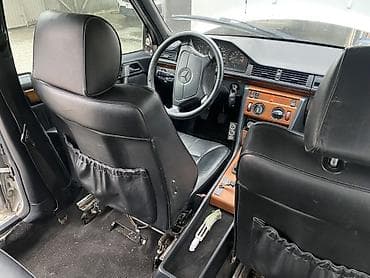 Mercedes-Benz W124: 1993 г., 2.3 л, Ручные, Бензин, Седан