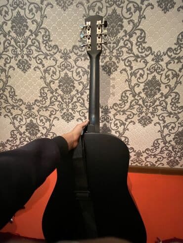 сколько стоит электрогитара в бишкеке: Акустическая гитара 6-струнная, форма корпуса дредноут с вырезом — 4