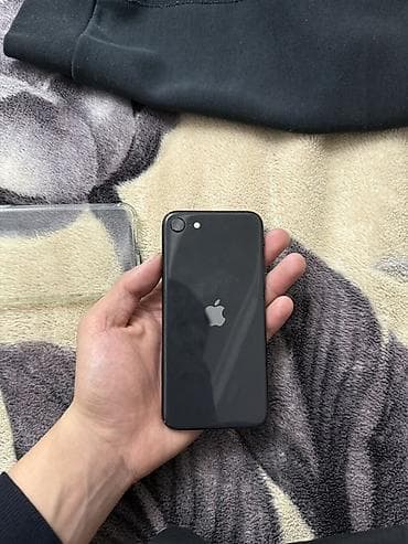 apple m1: IPhone SE 2020, 128 ГБ, Черный, Чехол, 76 % — 2