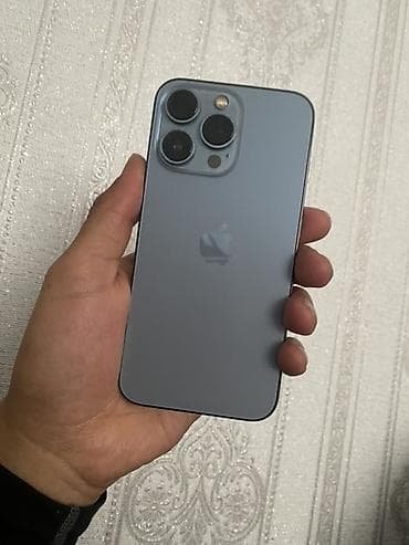 apple wath ultra: IPhone 13 Pro, Sierra Blue, Кабель — 1