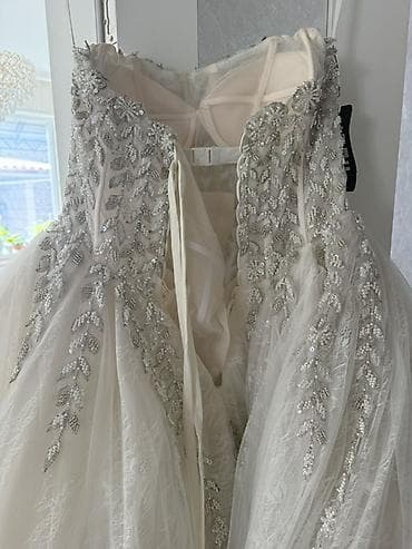 Свадебные платья: Новое, пышное свадебное платье принцесса (ball gown) айвори. - — 9