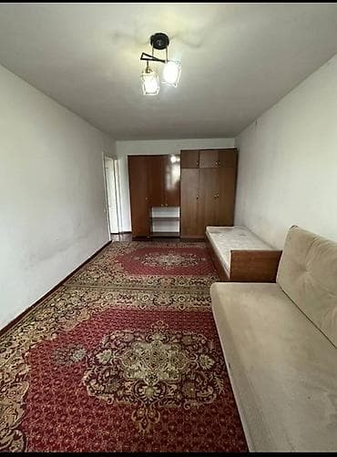 5: 1 комната, 35 м², 10 мкр 104 серия, 5 этаж, Старый ремонт — 3